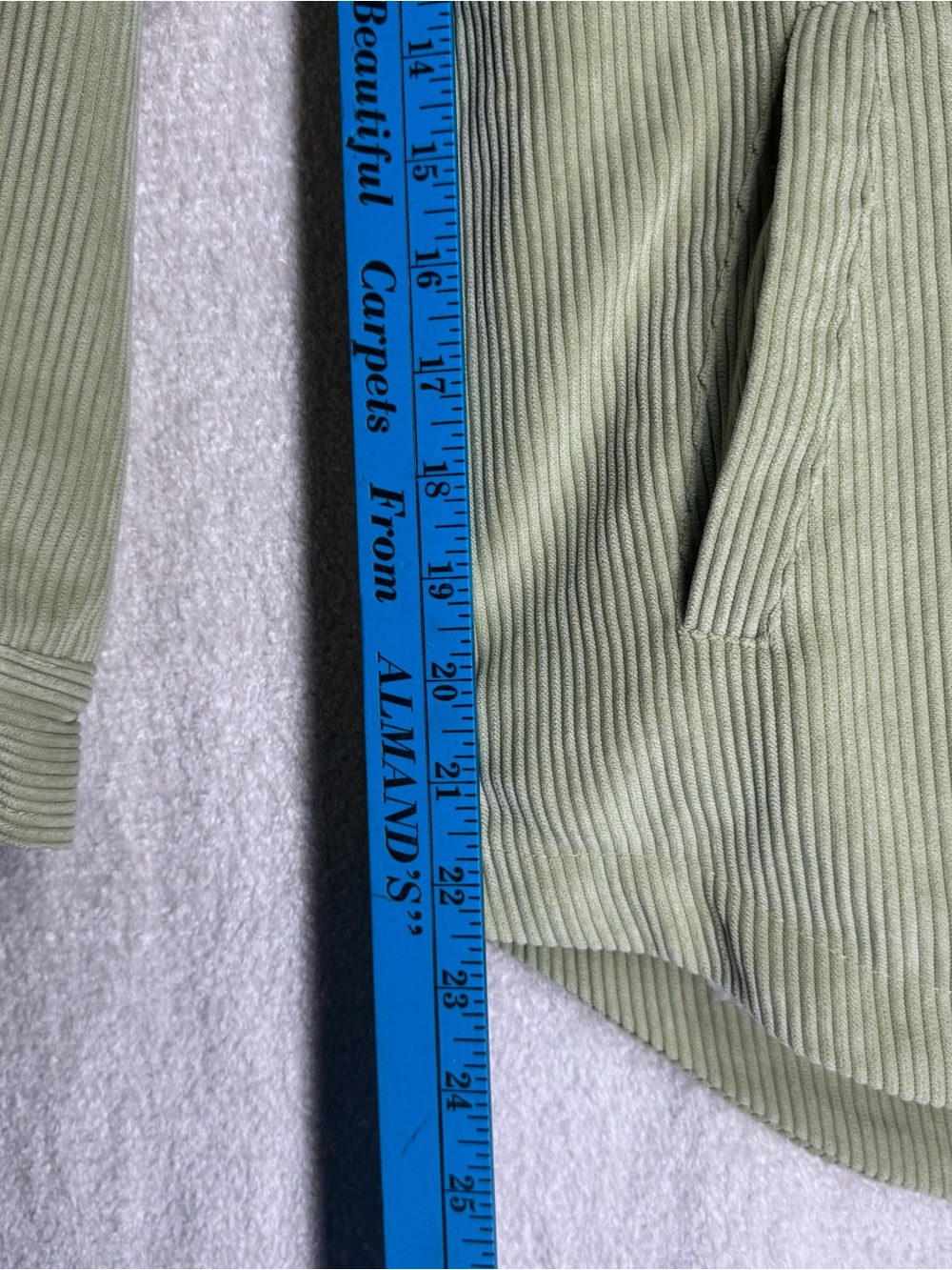 Ashley by 26 International Green Corduroy Jacket With Sherpa Lined Fur Small - Picture 2 of 7